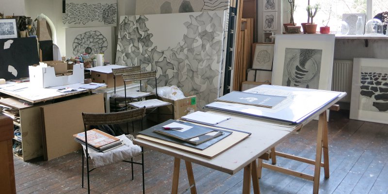 Blick ins Atelier von Detlef Schweiger Im Atelier zu Gast bei Detlef Schweiger